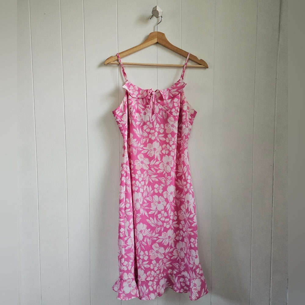 ☆ VINTAGE Pink Floral Dress
